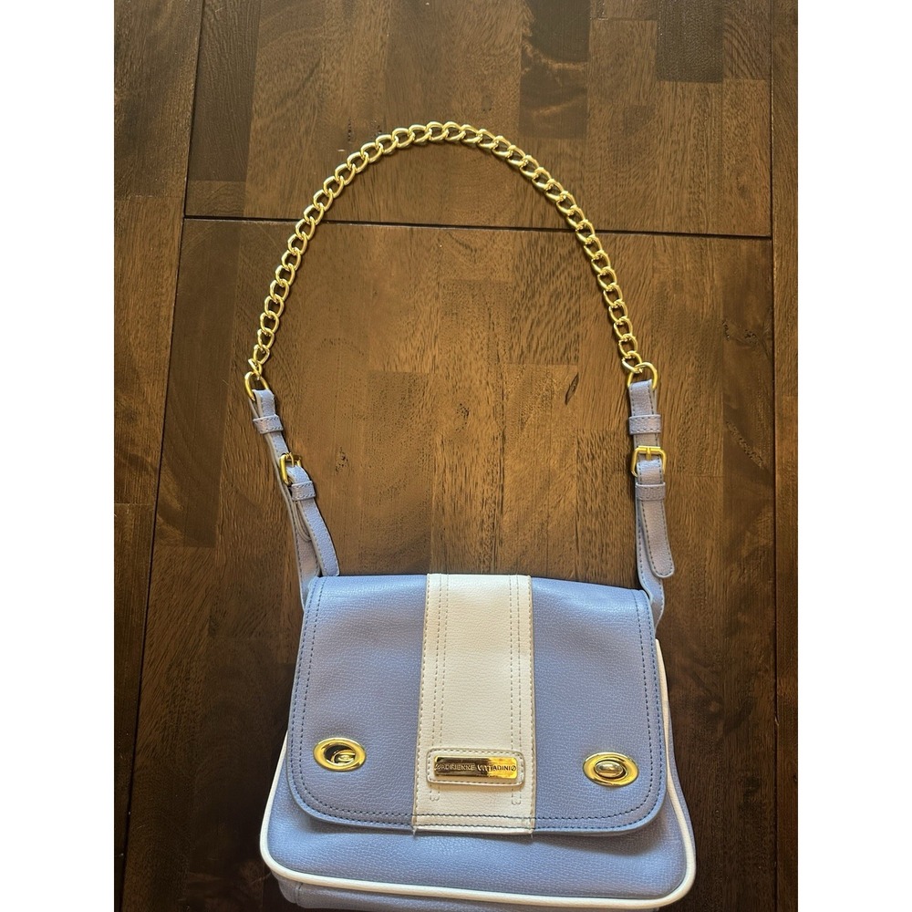 Adrienne Vittadini Purse used but in great condition